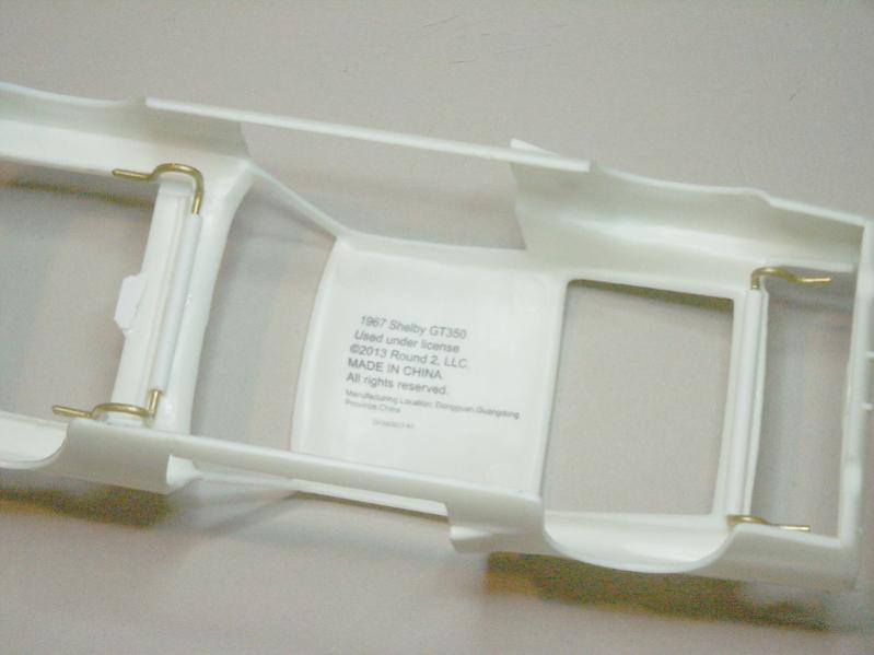 Name: 085 Hinges Inside.jpg
Views: 127
Size: 32.6 KB