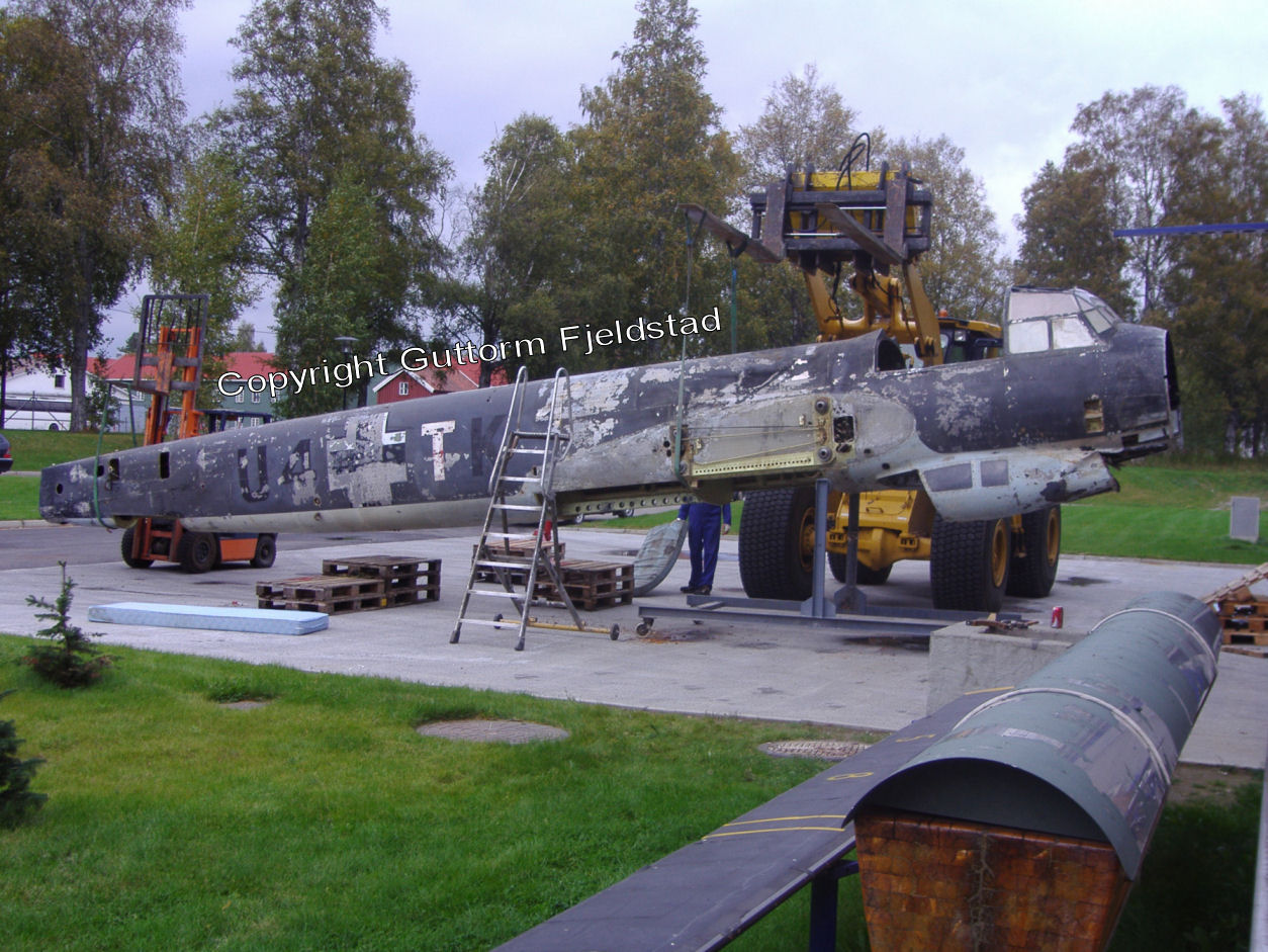 Name:  fuselage.jpg
Views: 314
Size:  274.1 KB